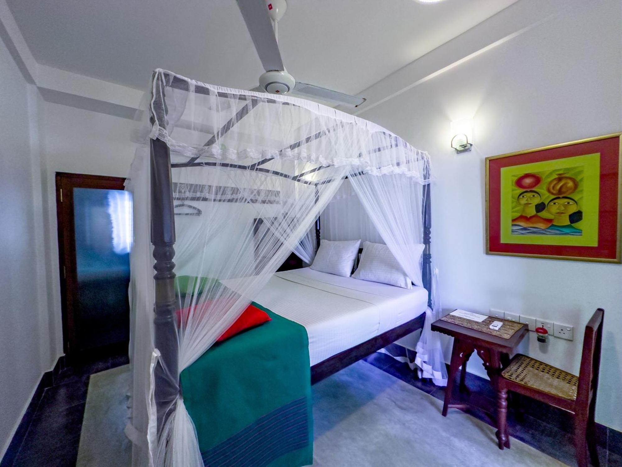 Wasantha Garden Hotel Restaurant & Ayurvedic Treatment Weligama Zewnętrze zdjęcie