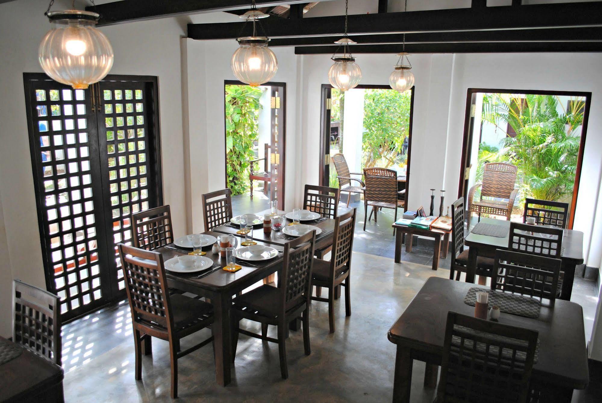 Wasantha Garden Hotel Restaurant & Ayurvedic Treatment Weligama Zewnętrze zdjęcie
